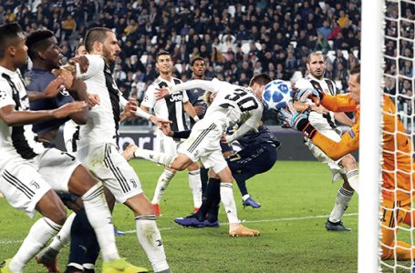 Liga Mistrzów UEFA: Juventus na deskach