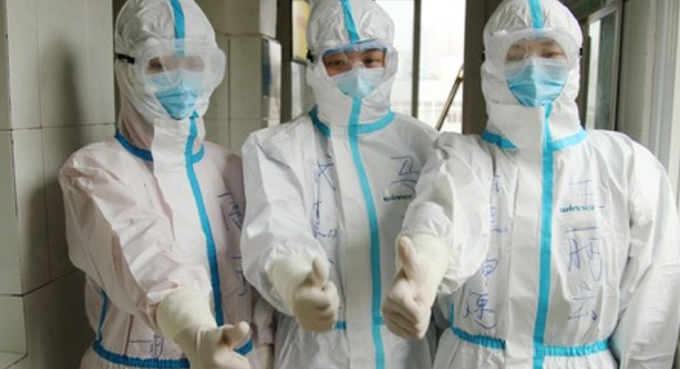 Chiny coraz skuteczniej walczą z epidemią