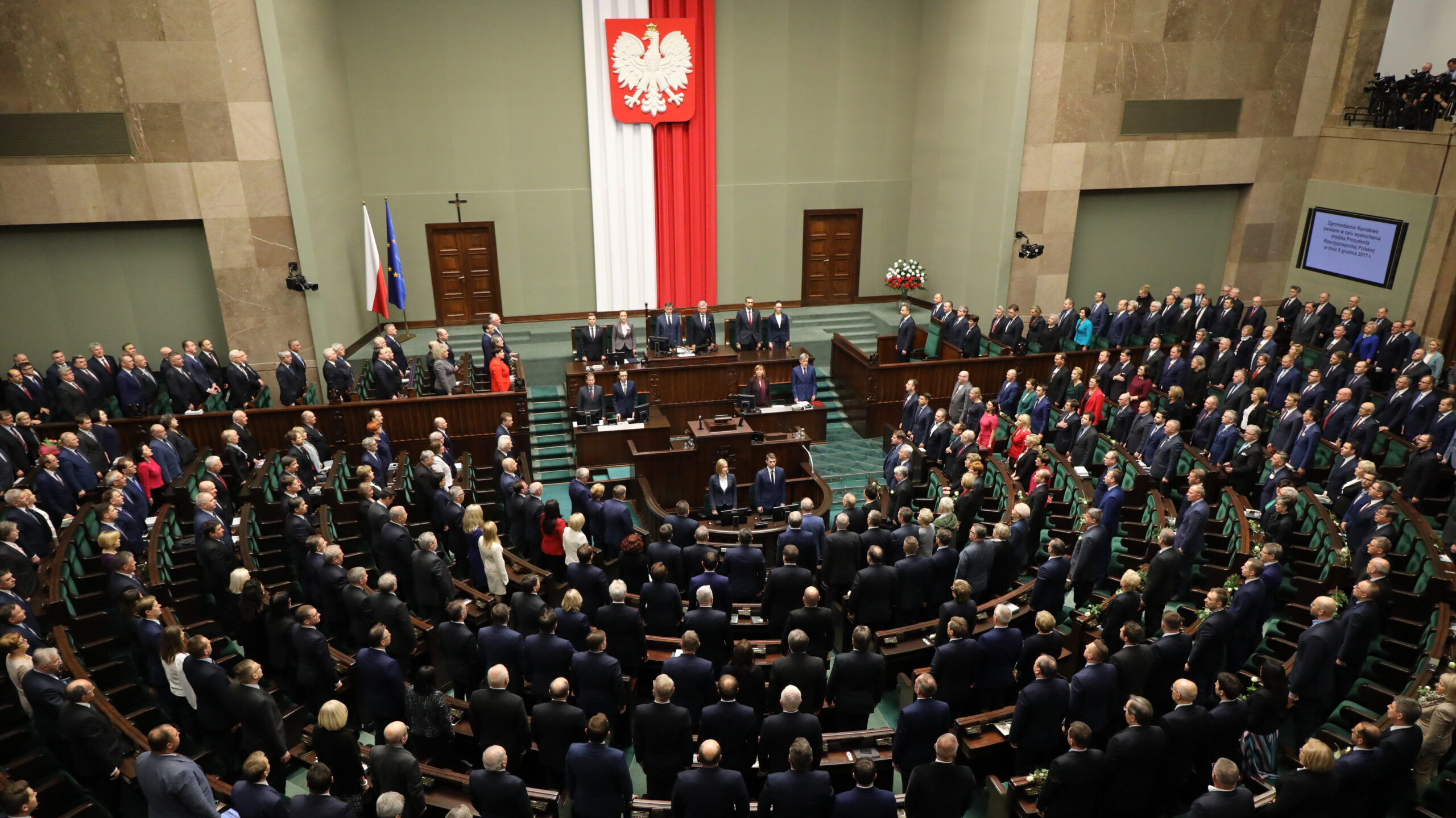 Standaperce powiedzmy: dość! Prezydent z łaski Zgromadzenia Narodowego?