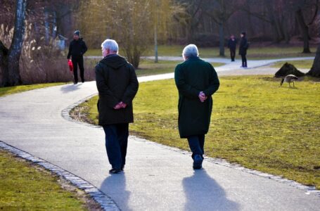 Seniorzy w lepszej kondycji psychicznej niż młodzi dorośli