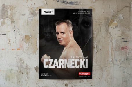 Z mównicy do oktagonu