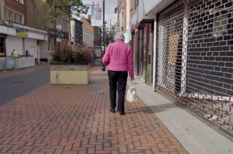 Anywhere but Westminster. Wielka Brytania oglądana z boku