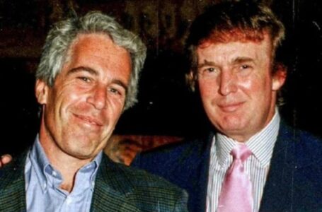 Nowe dokumenty w sprawie Epsteina. Kobieta oskarża Donalda Trumpa o napaść seksualną