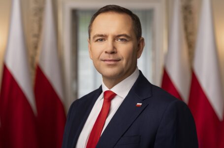 Nawrocki odebrał ślubowanie tylko od dwojga sędziów TK. Pozostała czwórka nadal czeka