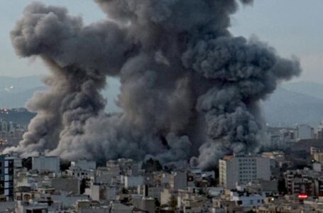 Ataki na infrastrukturę cywilną Iranu. Eksperci: USA mogą popełniać zbrodnie wojenne