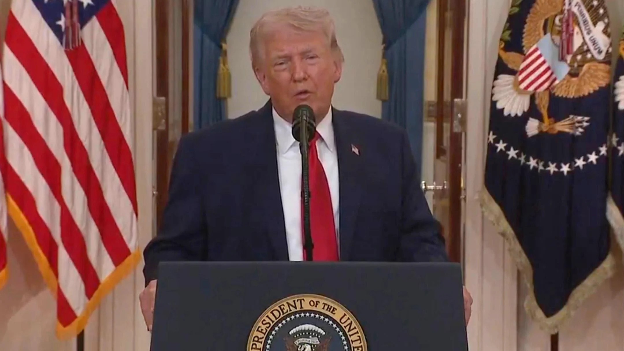 Orędzie Trumpa o Iranie i NATO: blef, groźby i lanie wody