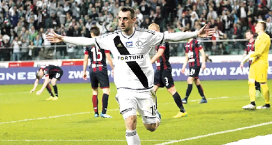 Legia nabiera mocy