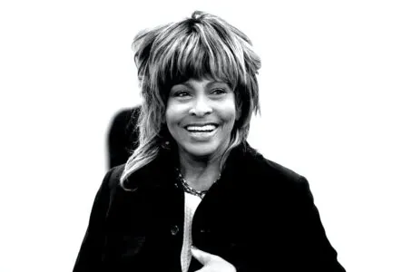 Tina Turner (1939 – 2023)